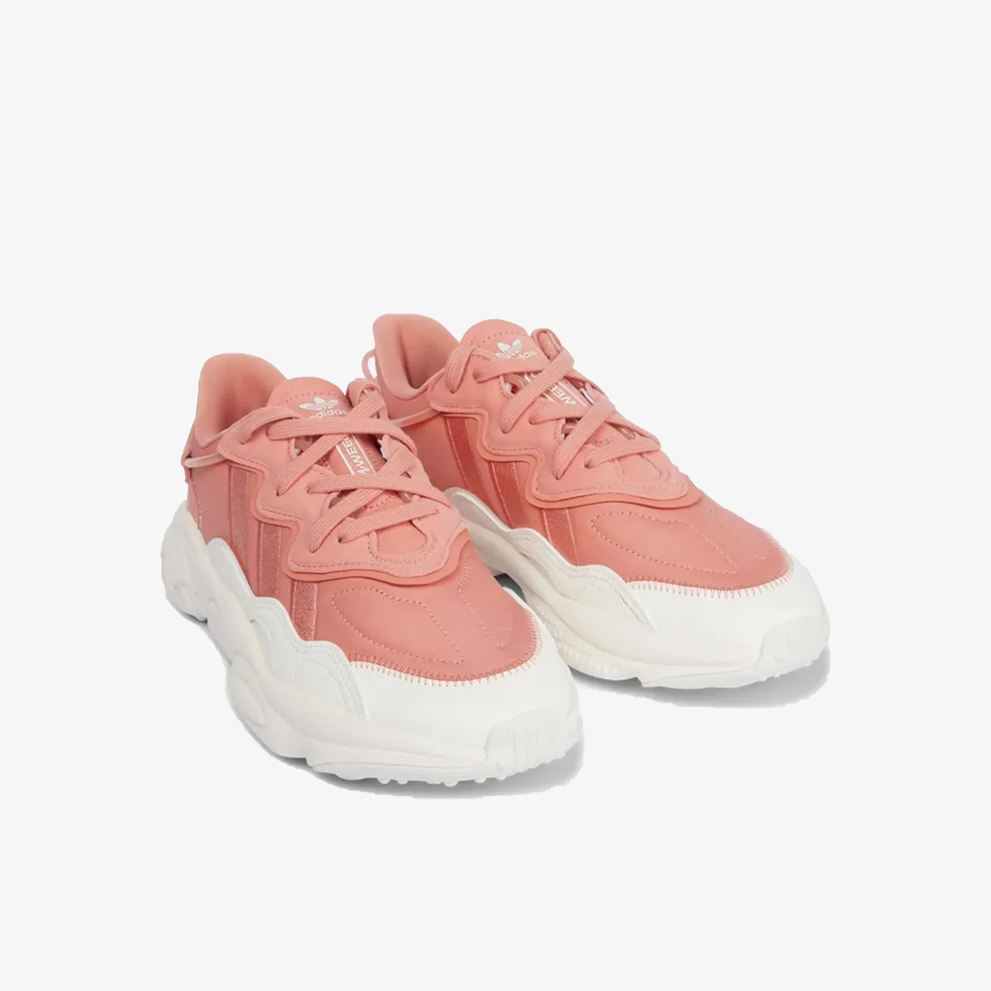 Adidas Originals | WMN'S OZWEEGO W  { WONDER CLAY/CORE WHITE