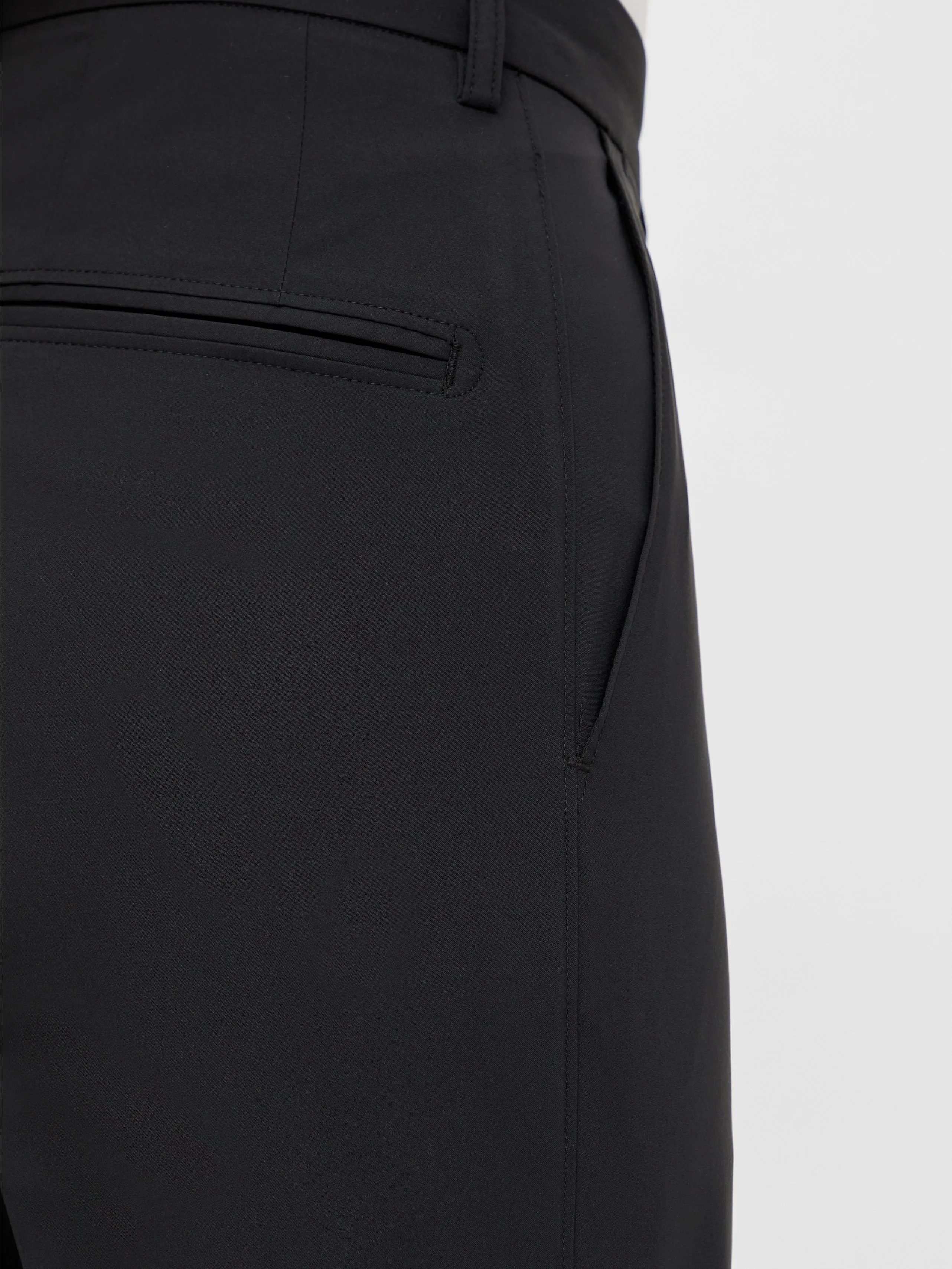 J.Lindeberg Mens Somle Shorts - BLACK