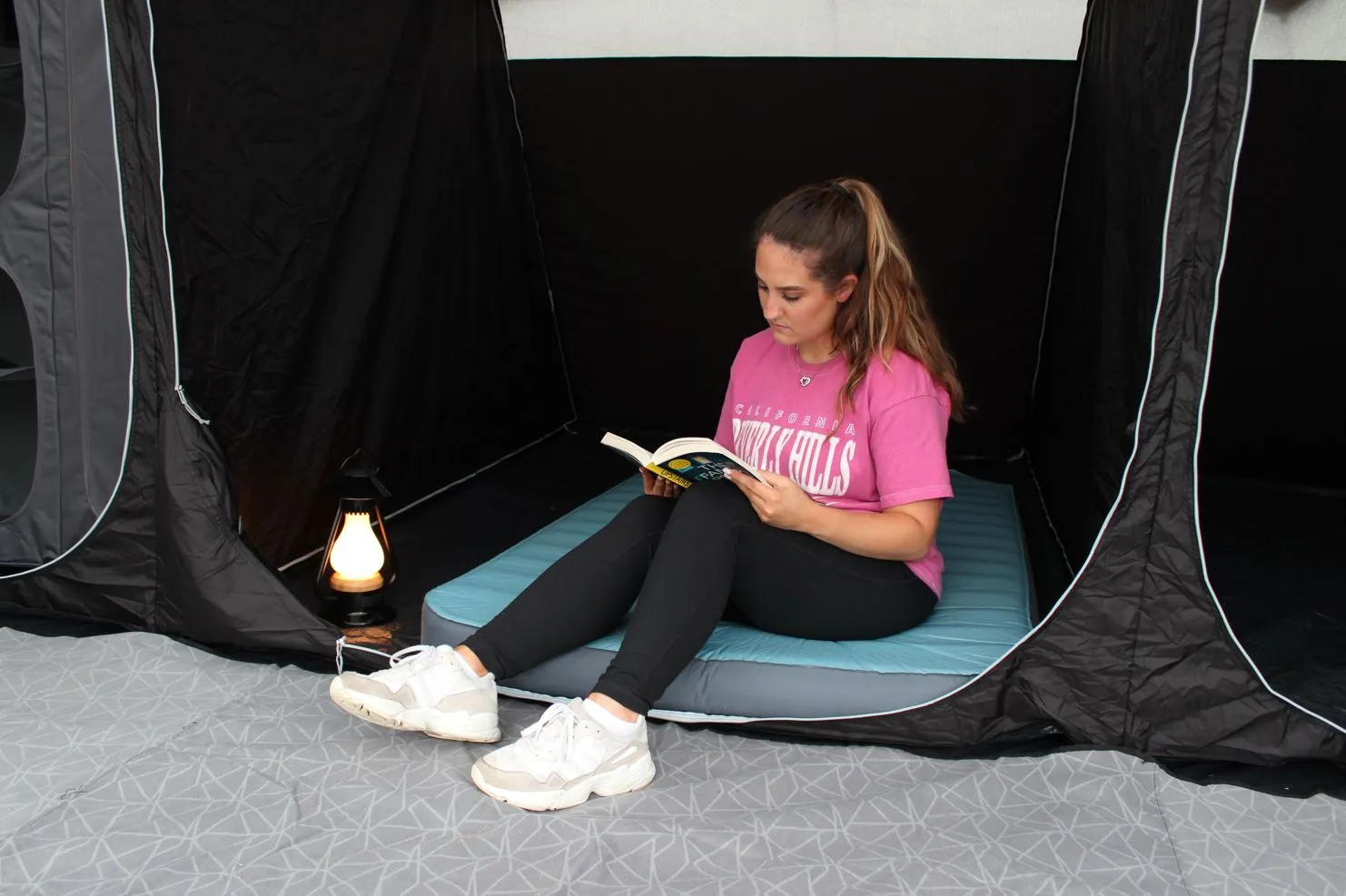 Outdoor Revolution Airedale 9.0 DSE Air Tent Package 2024